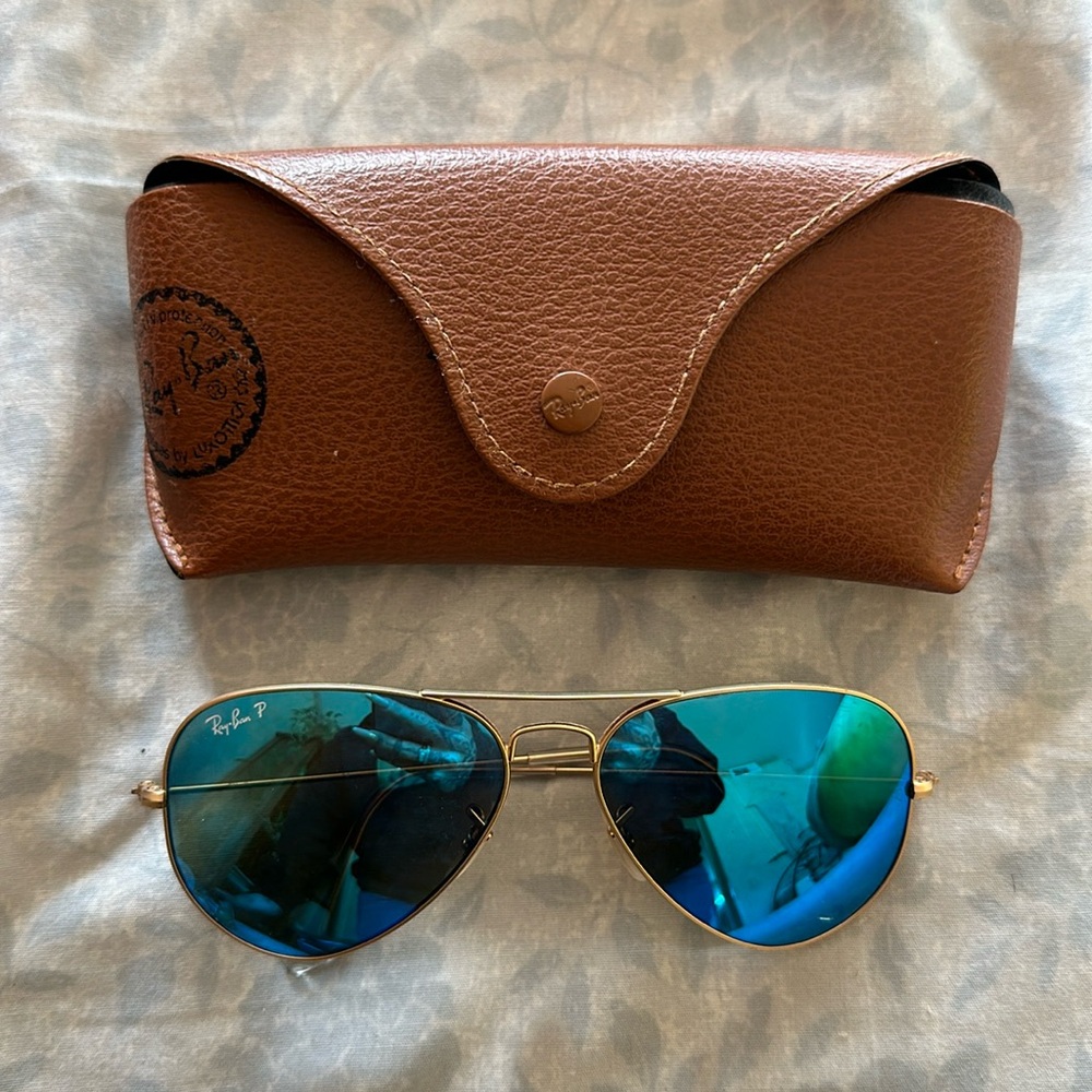 Turquoise and Gold Ray-Ban -“Aviator” style.